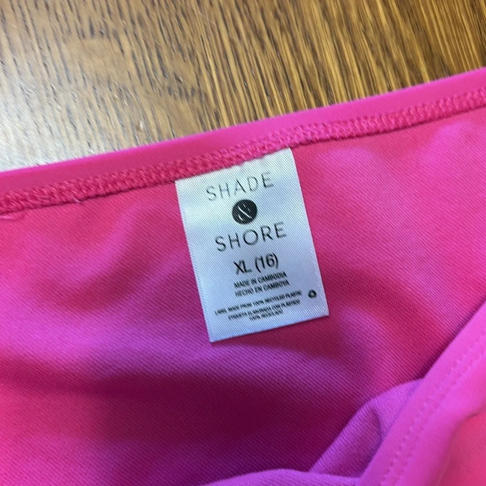Shade & Shore bright pink